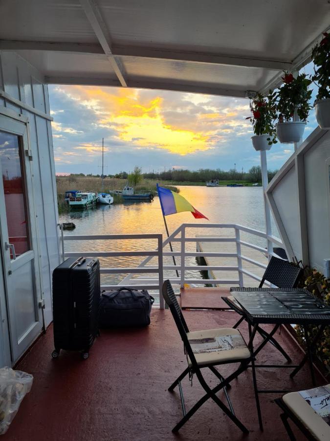 Hotel Plutitor Casa Pescarilor Sulina سولينا المظهر الخارجي الصورة