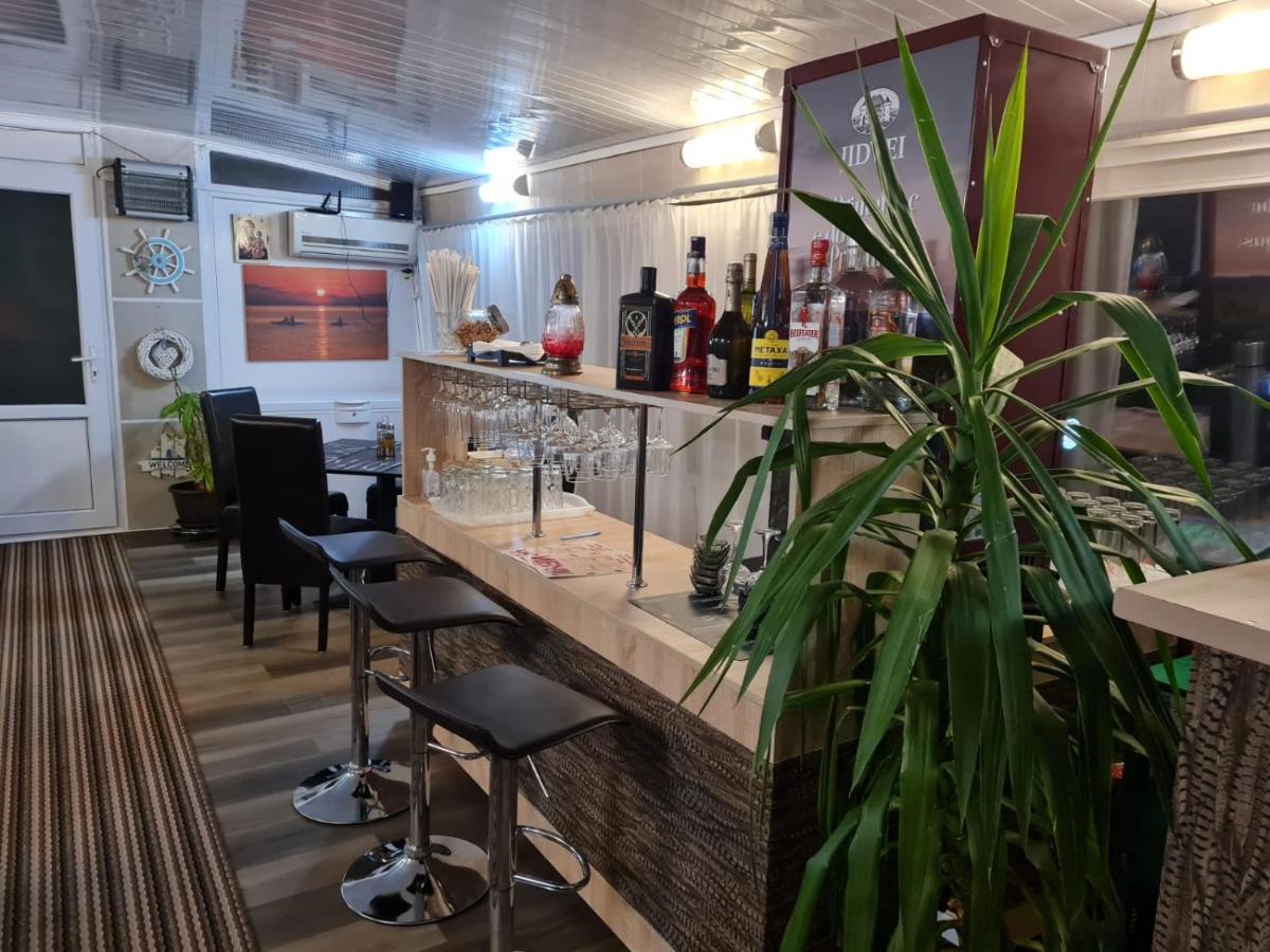 Hotel Plutitor Casa Pescarilor Sulina سولينا المظهر الخارجي الصورة