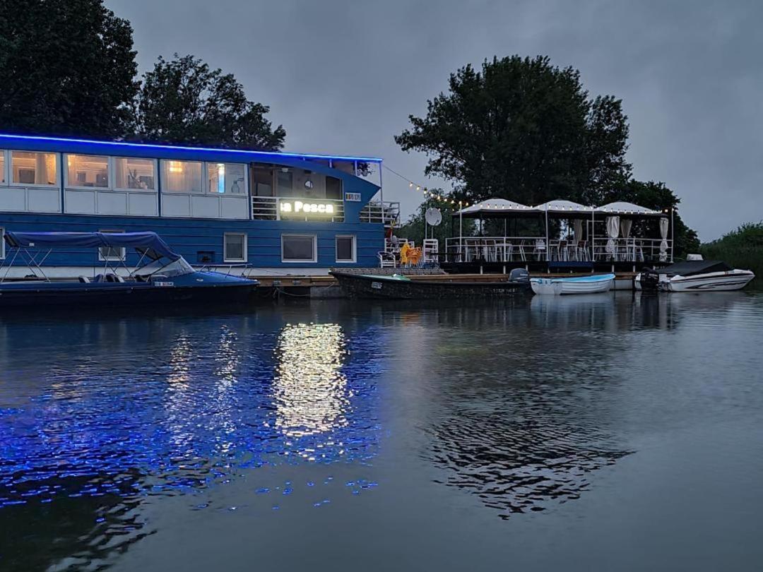 Hotel Plutitor Casa Pescarilor Sulina سولينا المظهر الخارجي الصورة